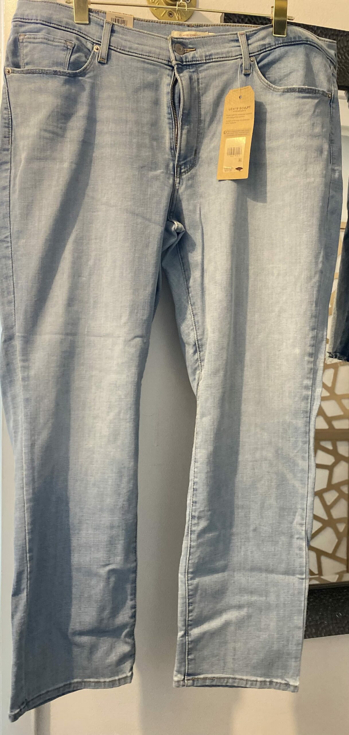 Levi Classic Straight Jeans 18